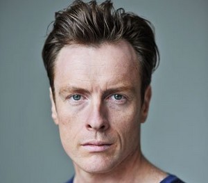 Toby Stephens