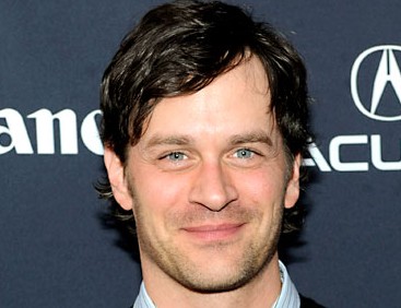 Tom Everett Scott