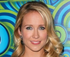 Anna Camp
