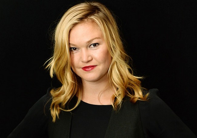 Julia Stiles