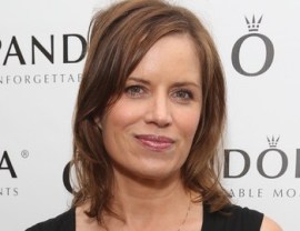 Kim Dickens